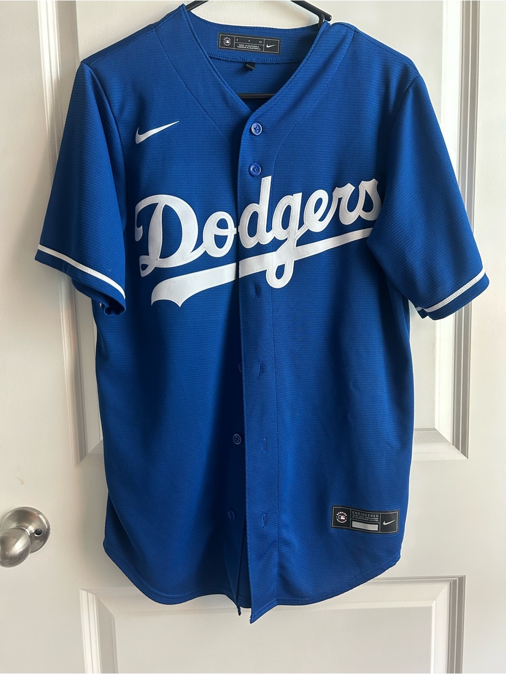 Nike Mookie Betts Dodgers Button-Up Jersey